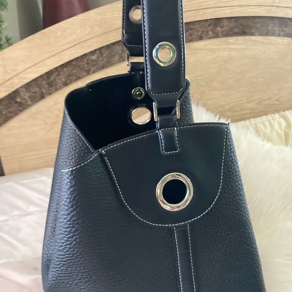 Fiorelli Bucket Bag - Picture 4 of 4